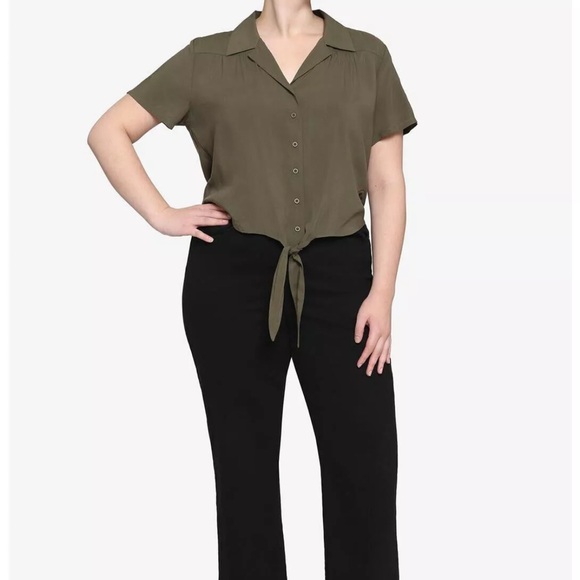 Jurassic Park Maise Tie-Front Top Her Universe Girls Embroidered - Picture 1 of 8